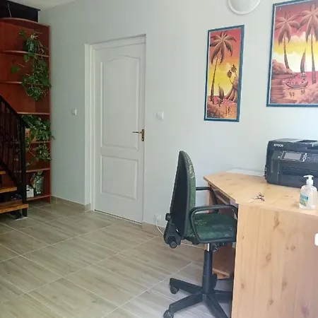 Penzion Toelgyfa Vendeghaz Balatonszepezd