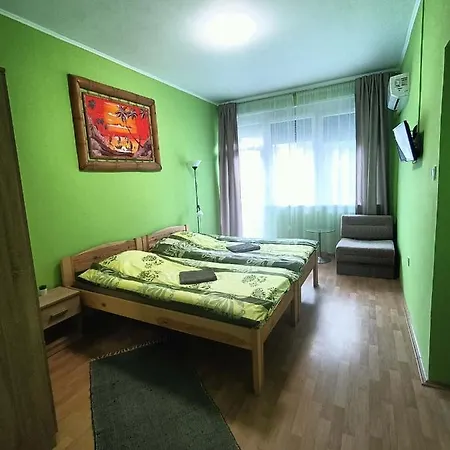Gasthof Toelgyfa Vendeghaz