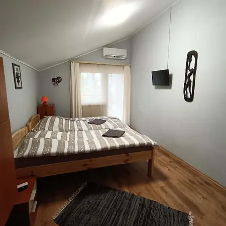 Penzion Toelgyfa Vendeghaz