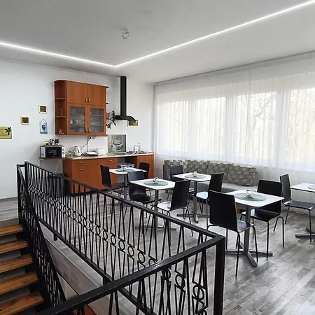 Maison d'hôtes Tölgyfa Balatonszepezd