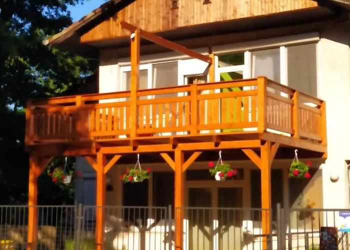 Toelgyfa Vendeghaz Pensionat Balatonszepezd