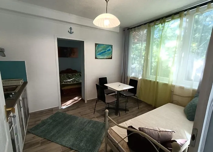 Toelgyfa Vendeghaz Pensionat Balatonszepezd