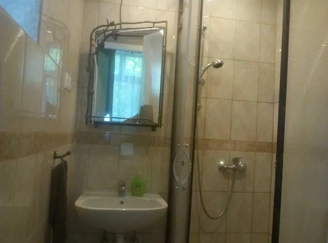 Toelgyfa Vendeghaz 3* Balatonszepezd